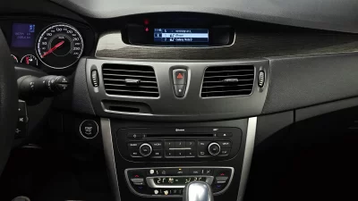 Renault Samsung SM5