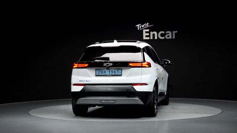 Daewoo 볼트 EUV