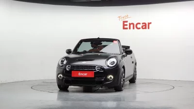 MINI Cooper Convertible