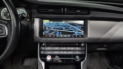 Jaguar XF