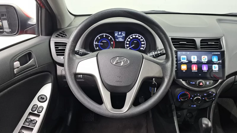 Hyundai Accent