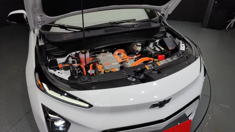 Daewoo 볼트 EUV