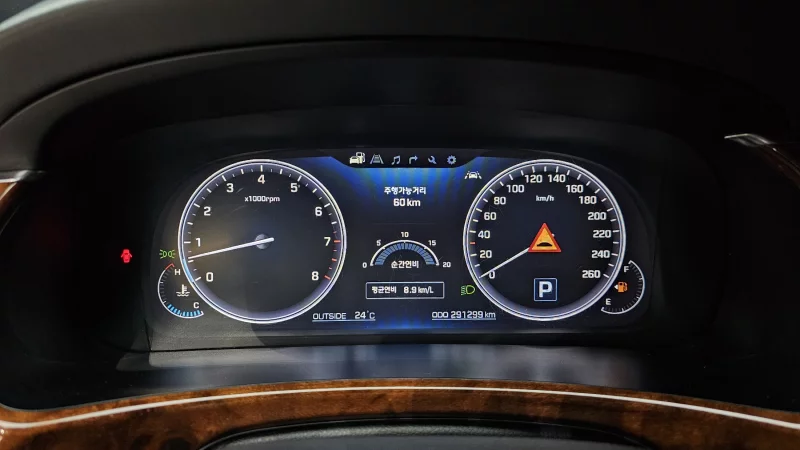 Hyundai Equus