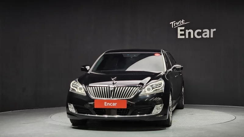 Hyundai Equus