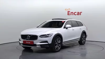 Volvo V90