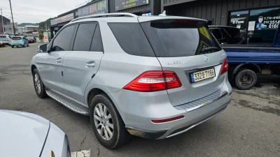 Mercedes-Benz M-class