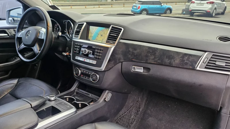 Mercedes-Benz M-class