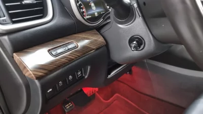Nissan MAXIMA