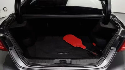 Nissan MAXIMA
