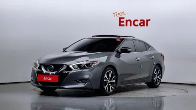 Nissan MAXIMA