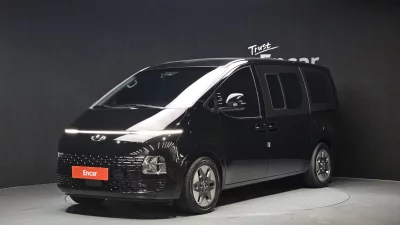Hyundai Staria