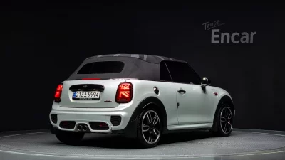 MINI Cooper Convertible
