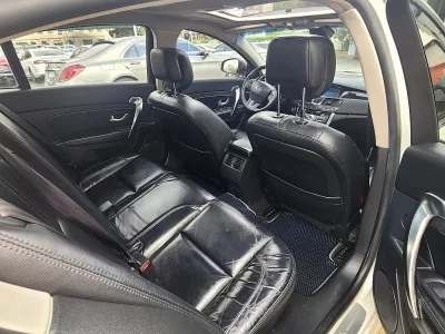 Renault Samsung SM5
