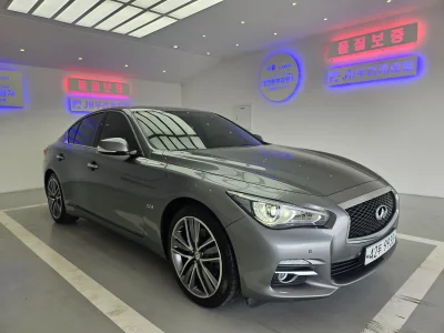 Infiniti Q50