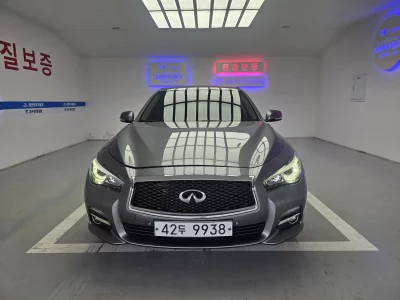 Infiniti Q50