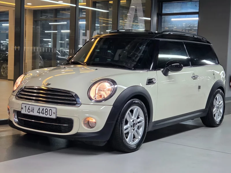 MINI Clubman