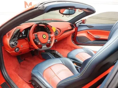 Ferrari 488
