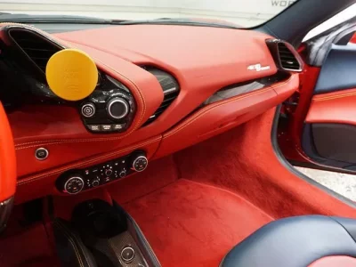 Ferrari 488