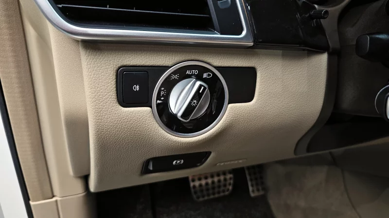 Mercedes-Benz M-class