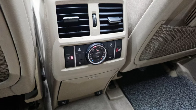 Mercedes-Benz M-class