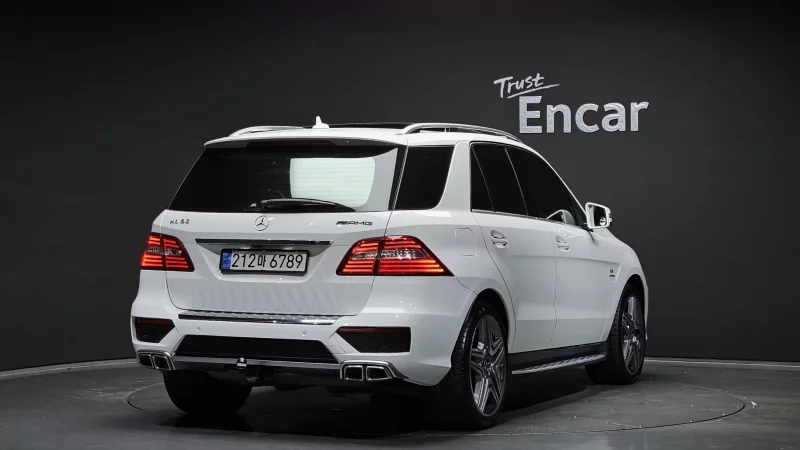 Mercedes-Benz M-class