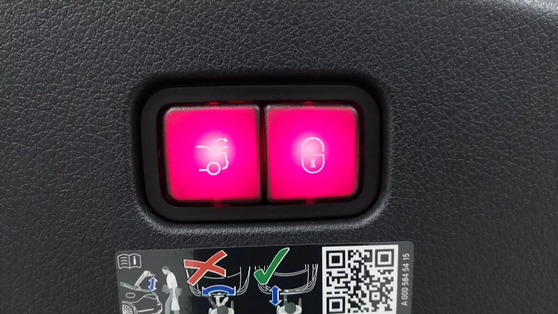 Mercedes-Benz CLE-Class