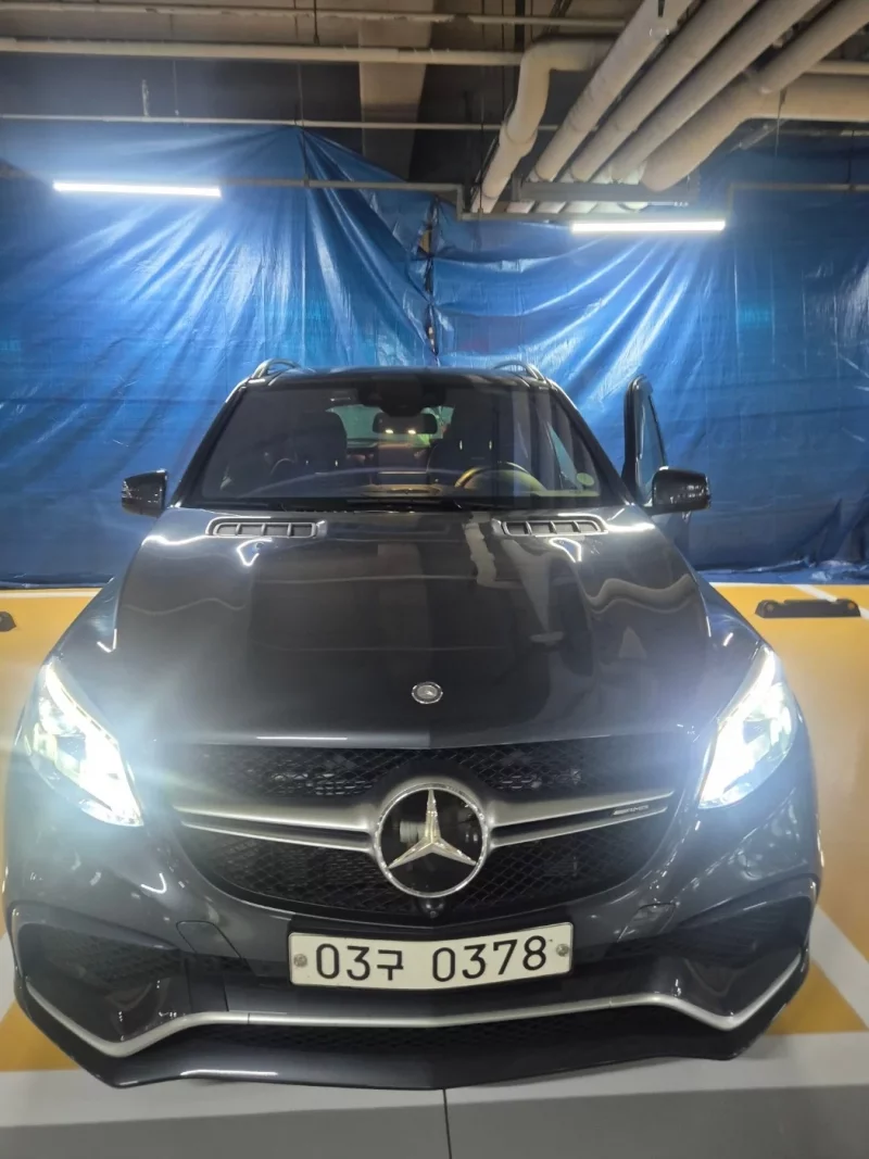 Mercedes-Benz GLE-Class