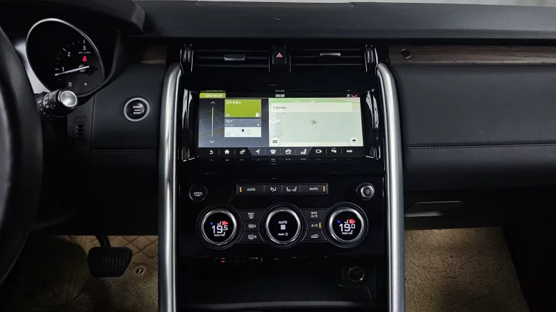 Land Rover DISCOVERY