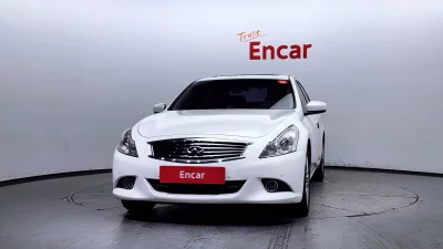 Infiniti G