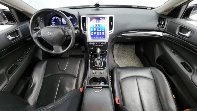 Infiniti G
