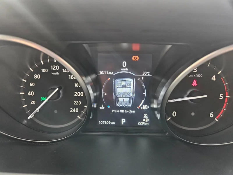 Land Rover DISCOVERY