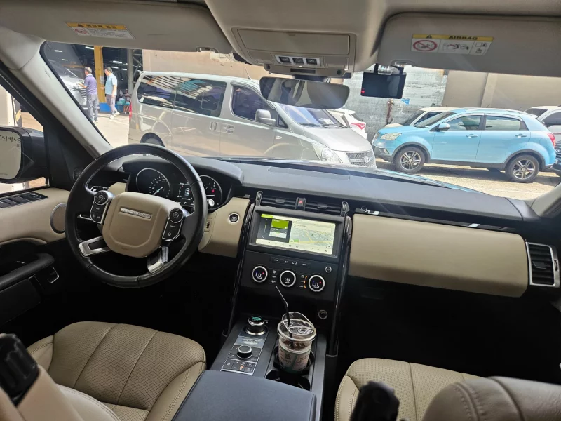 Land Rover DISCOVERY