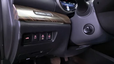 Nissan MAXIMA