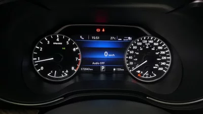 Nissan MAXIMA