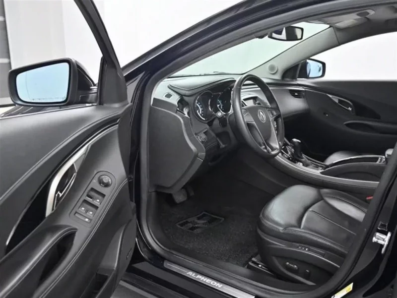 Daewoo Alpheon
