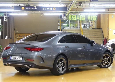 Mercedes-Benz CLS-Class