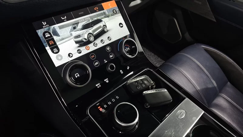 Land Rover RANGE ROVER VELAR