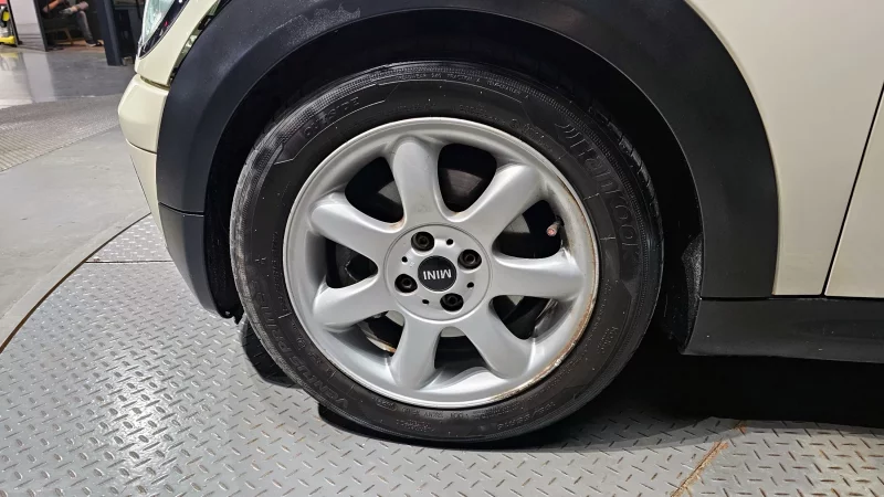 MINI Cooper Convertible