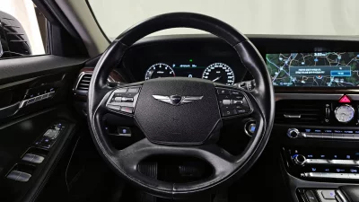 Genesis EQ900