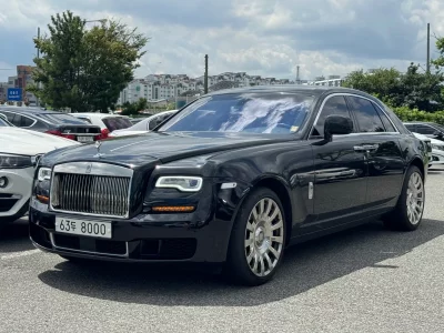 Rolls-Royce GHOST