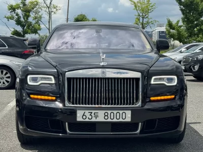 Rolls-Royce GHOST