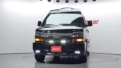 Chevrolet Express Van