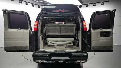 Chevrolet Express Van