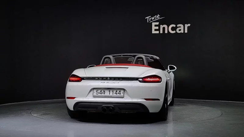 Porsche 718
