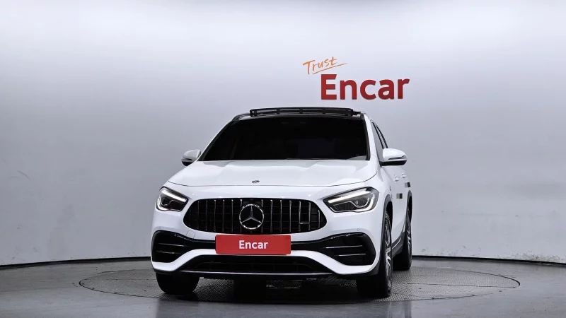 Mercedes-Benz GLA-Class