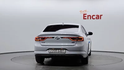 Renault Samsung SM6