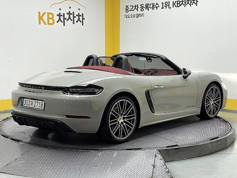 Porsche 718