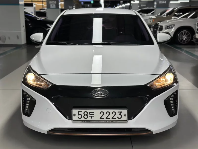 Hyundai Ioniq