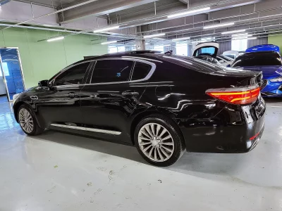 Kia K9