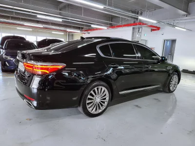 Kia K9